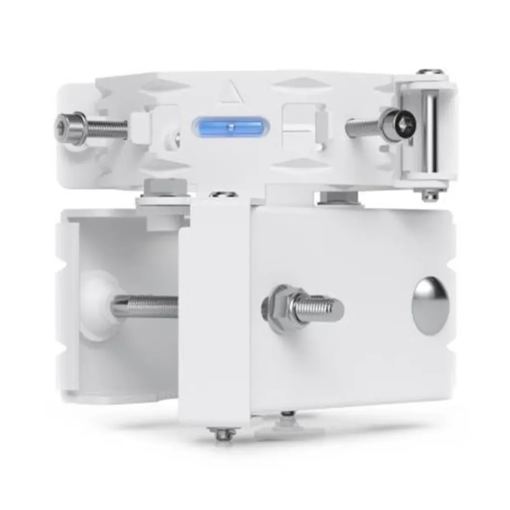 [021567] [UACC-WAVE-AP-MICRO-MOUNT] Ubiquiti - Soporte de Poste Admite hasta 4 Wave AP Micros para una Difusión Completa a 360